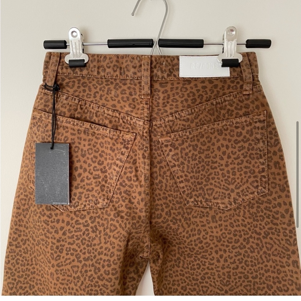 NWOT Re/Done 70s Bootcut High Rise Rigid
Button Fly Jean Leopard Twill Brown